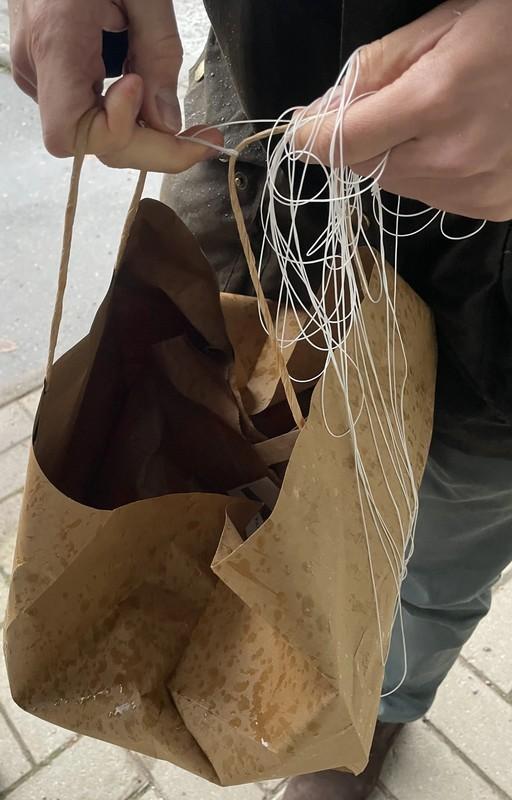 فرآیند تحویل غذا با پهپاد Manna