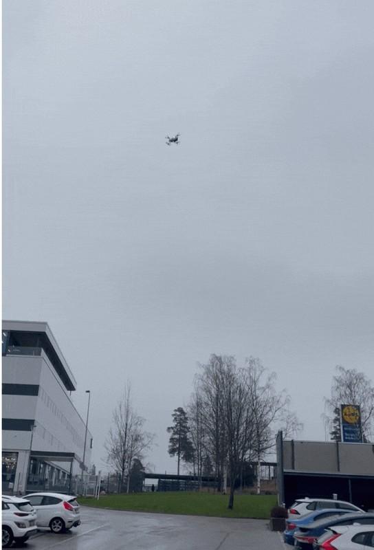 همکاری Huuva، Manna و Wolt در تحویل غذا با پهپاد در اسپو، فنلاند، آبان 1404