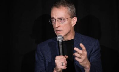 تلاش پت گلسینگر برای احیای قانون مور با فناوری xLight و حمایت دولت