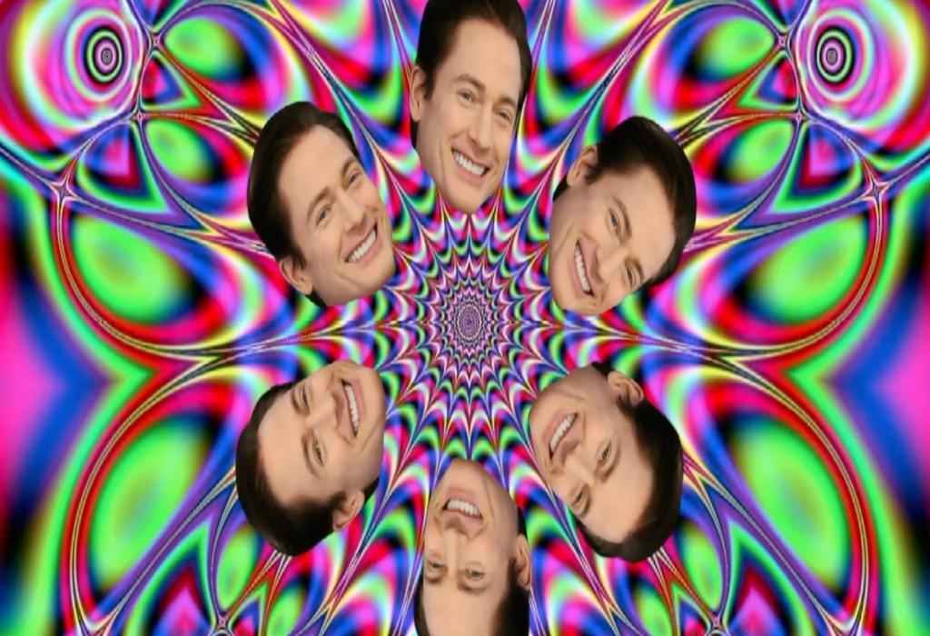 تلاش برای افزایش طول عمر؛ تجربه عجیب برایان جانسون با قارچ های روان گردان