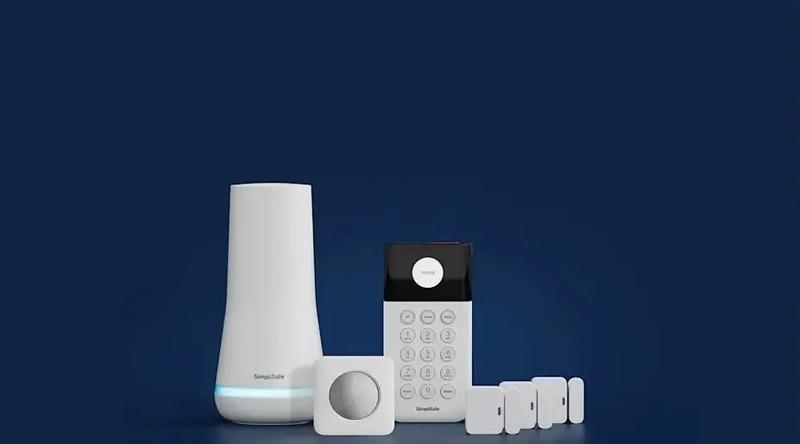 سیستم امنیتی SimpliSafe، یکی از لوازم ضروری اولین آپارتمان