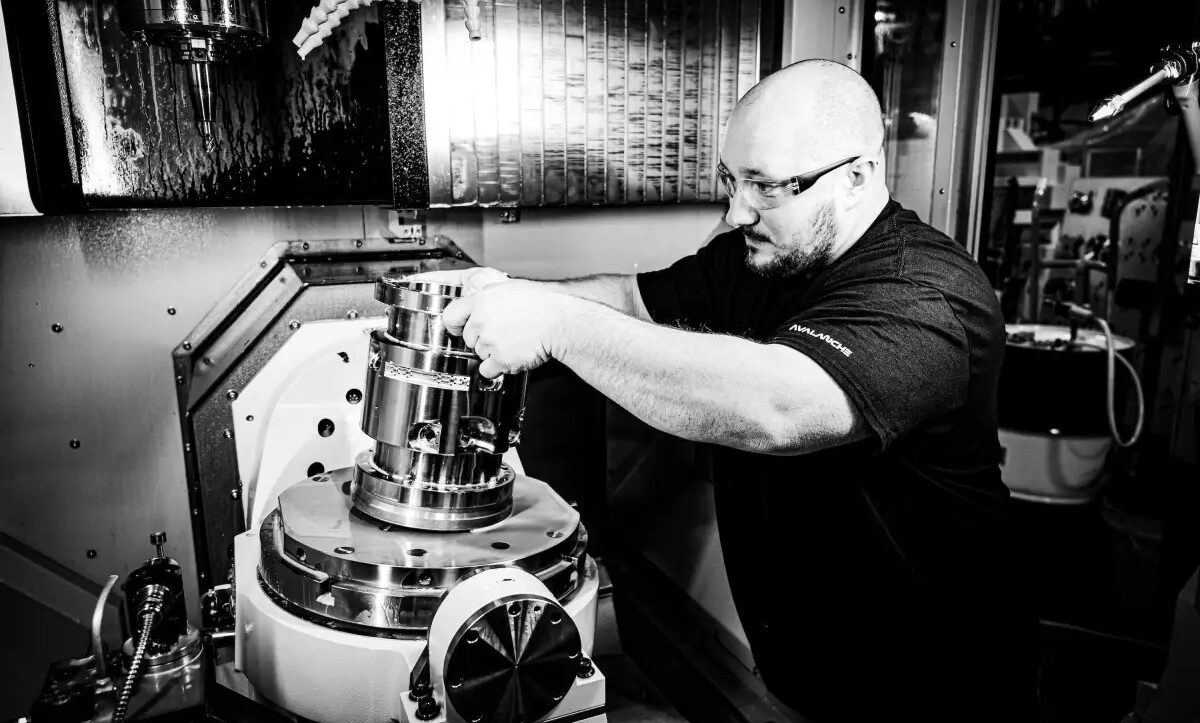 رویکرد شرکت Avalanche به فناوری همجوشی هسته ای رومیزی و سرمایه گذاری جدید