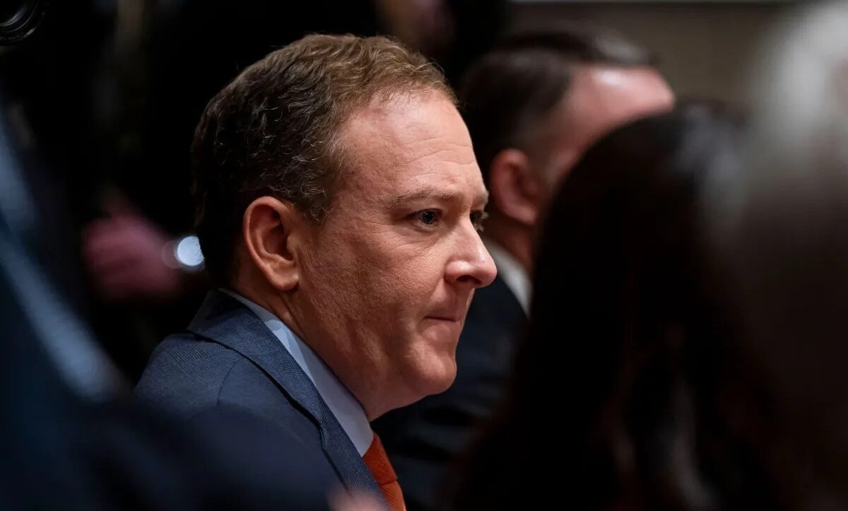 گزارش وال استریت ژورنال از لغو مقررات آلودگی هوای ترامپ توسط ای پی ای