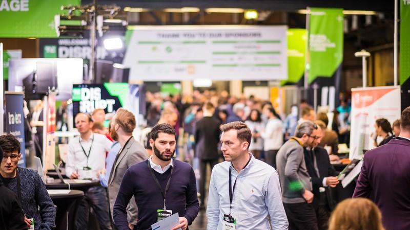 سالن نمایشگاه TechCrunch Disrupt و تخفیف کنفرانس تک کرانچ