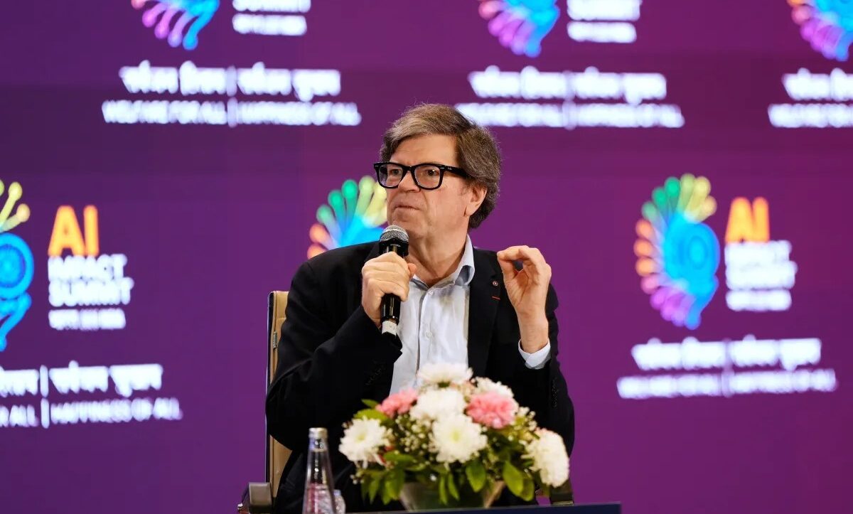 جذب سرمایه 1.03 میلیارد دلاری AMI Labs برای توسعه مدل های جهانی