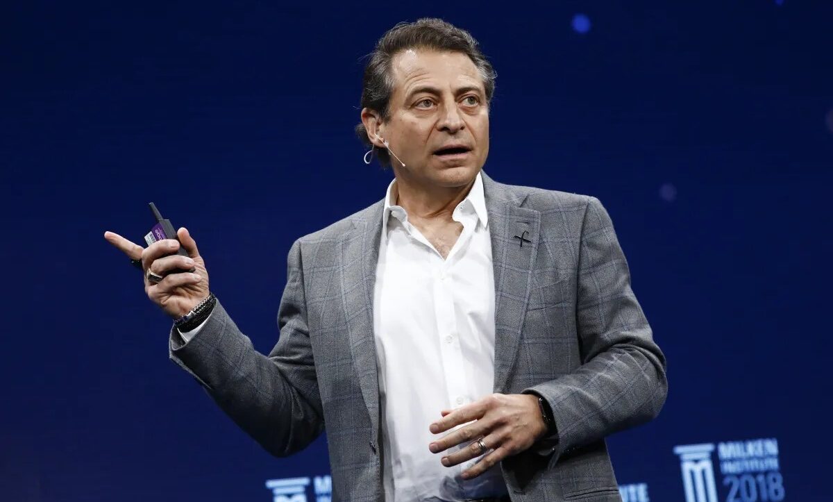 راه اندازی مسابقه فیلم آینده ساز توسط پیتر دیاماندیس برای به تصویر کشیدن آینده ای روشن